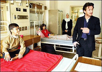 sean-penn-iraq-350