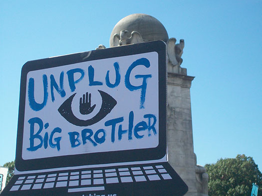 unplug_big_brother-th